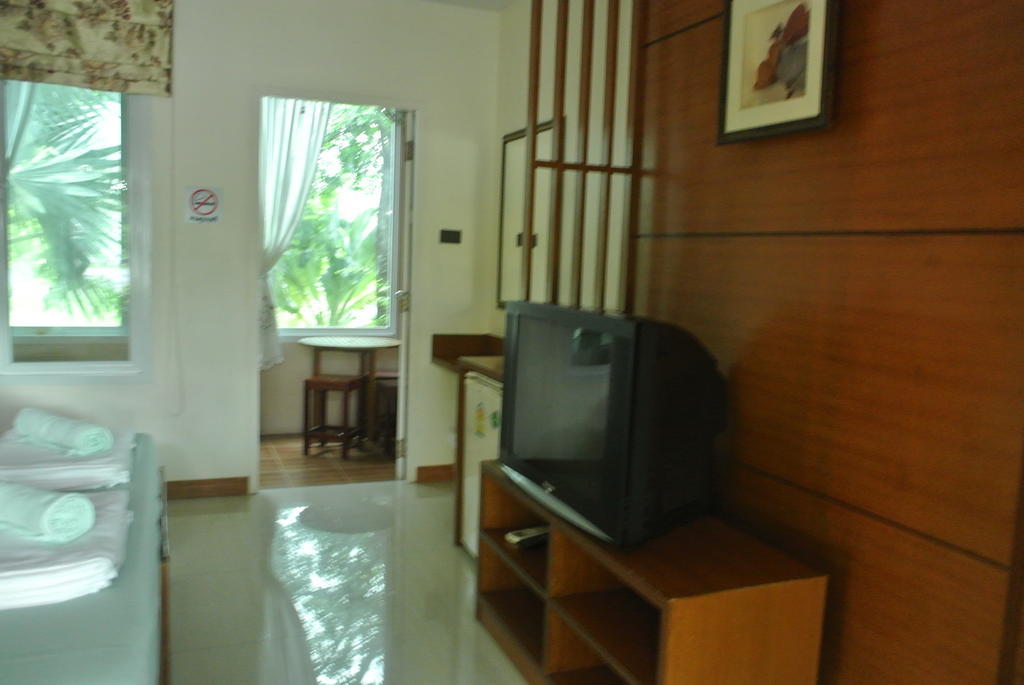 Baan Suan Resort Juree Punsuk Suphan Buri Kamer foto