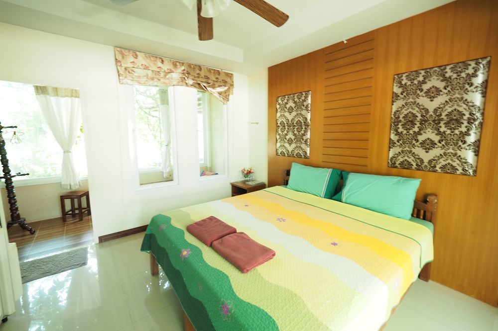 Baan Suan Resort Juree Punsuk Suphan Buri Buitenkant foto